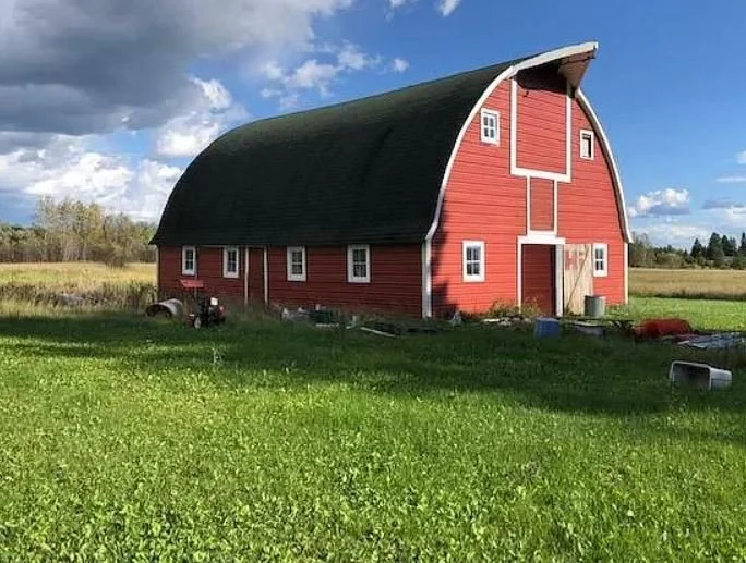 10 Listings With No Interior Photos