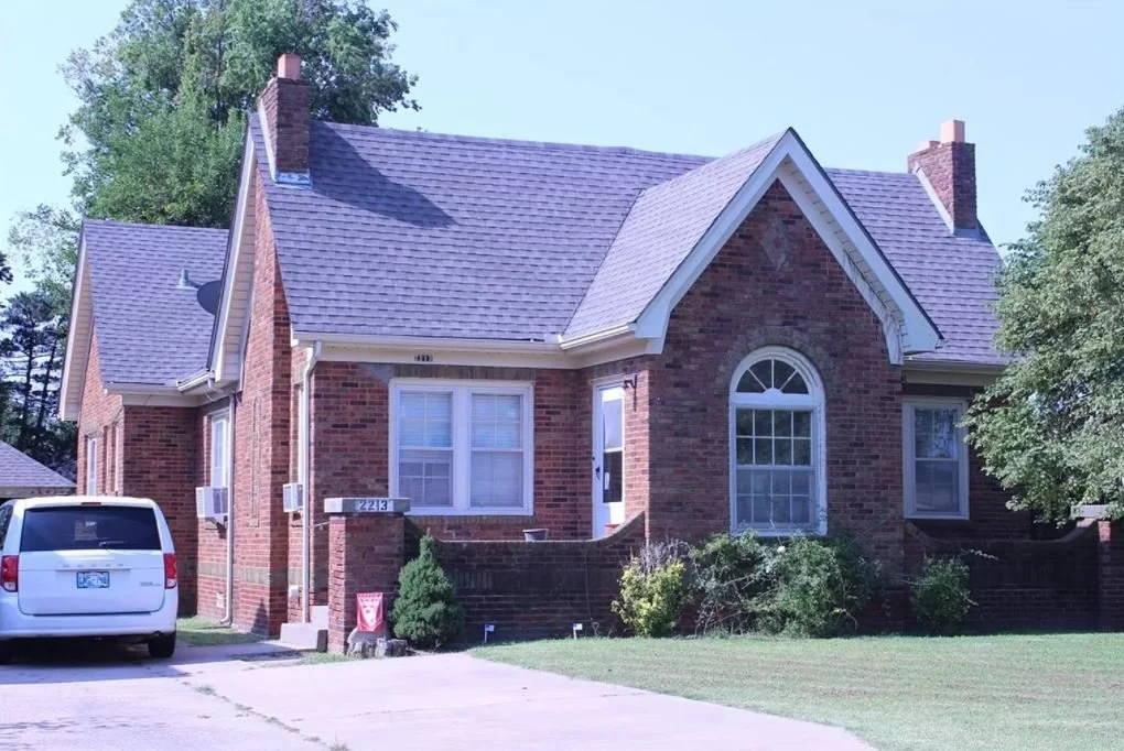 6 Listings with No Interior Photos