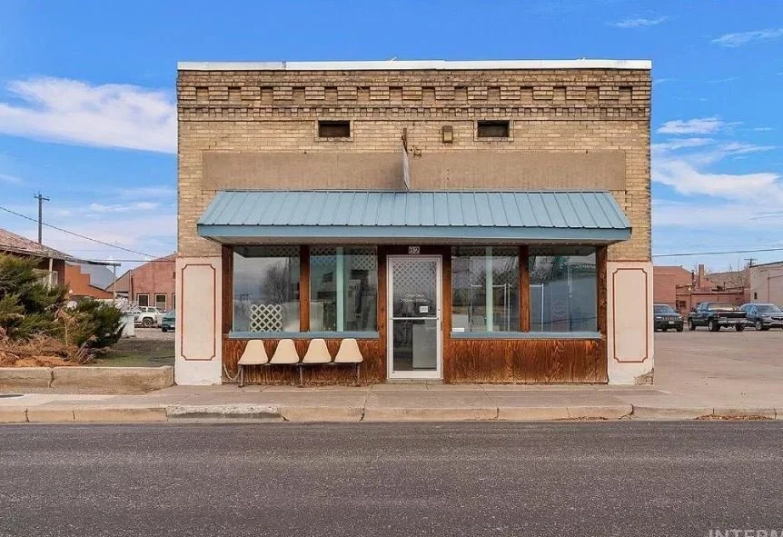 Own a Laundromat for $220,000