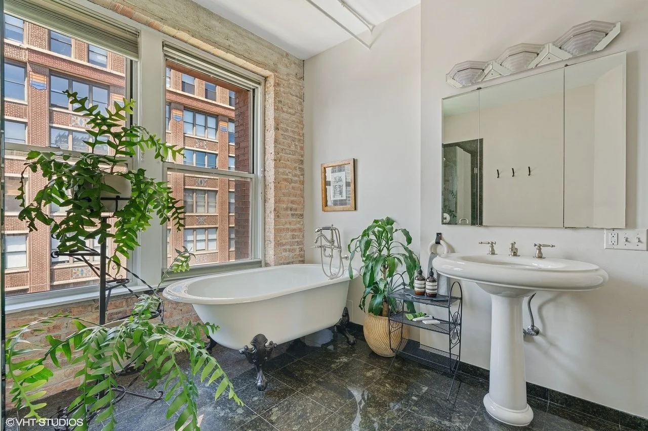 A Loft in a Former Printing House in Chicago, IL - $690,000