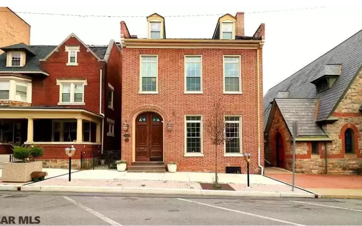 A Historical Home in Lewistown, PA - $270,000