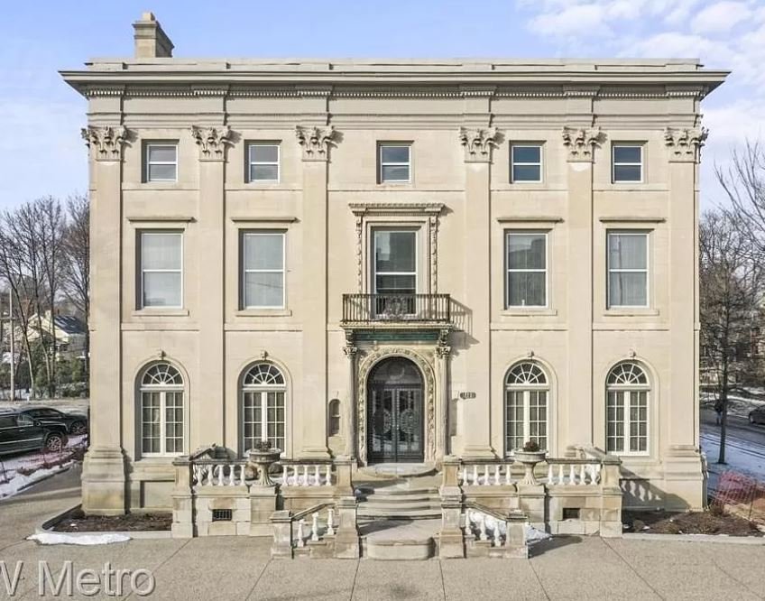 The Book Mansion - $3,500,000