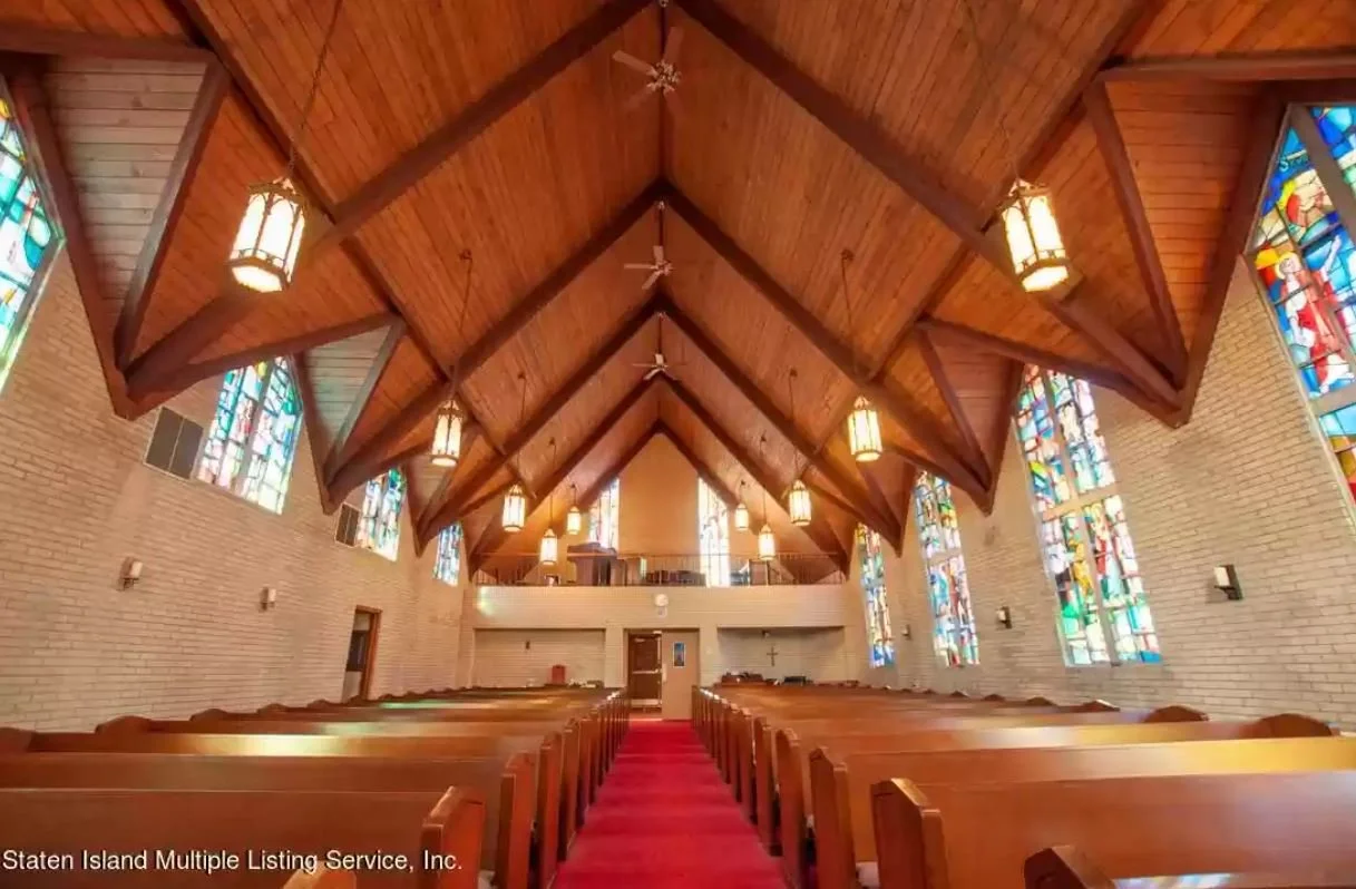 A Church in Staten Island, NY - $3,150,000