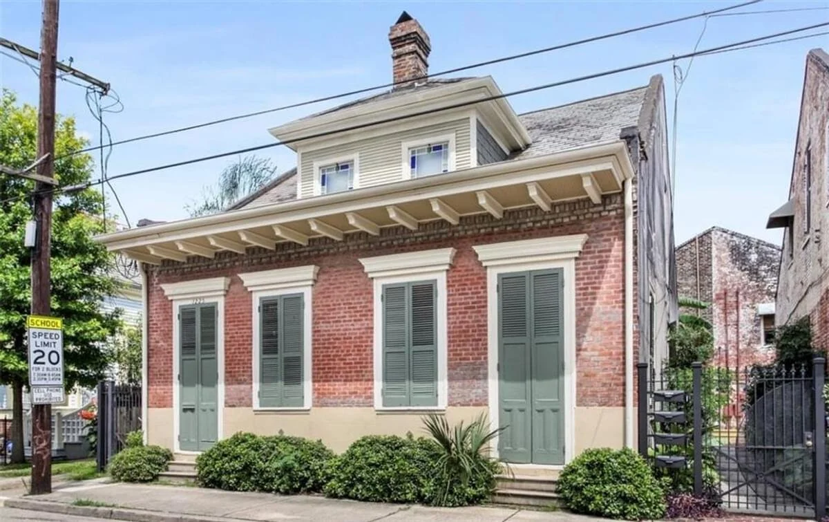A Creole Cottage in New Orleans, LA - $680,000