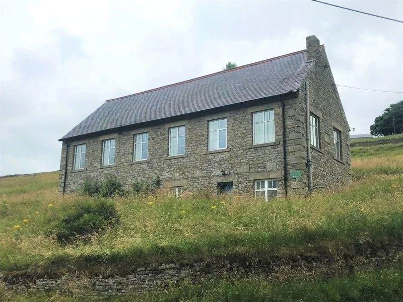 A Chapel in Spart Lea, UK - £125,000