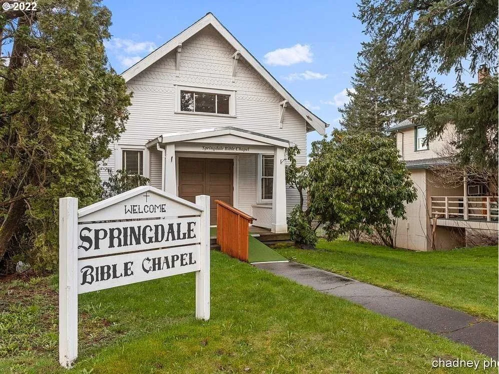 A Chapel in Corbett, OR - $399,000