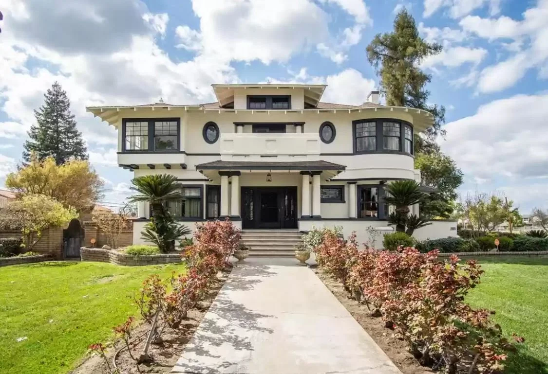 Porterville, CA - $589,900