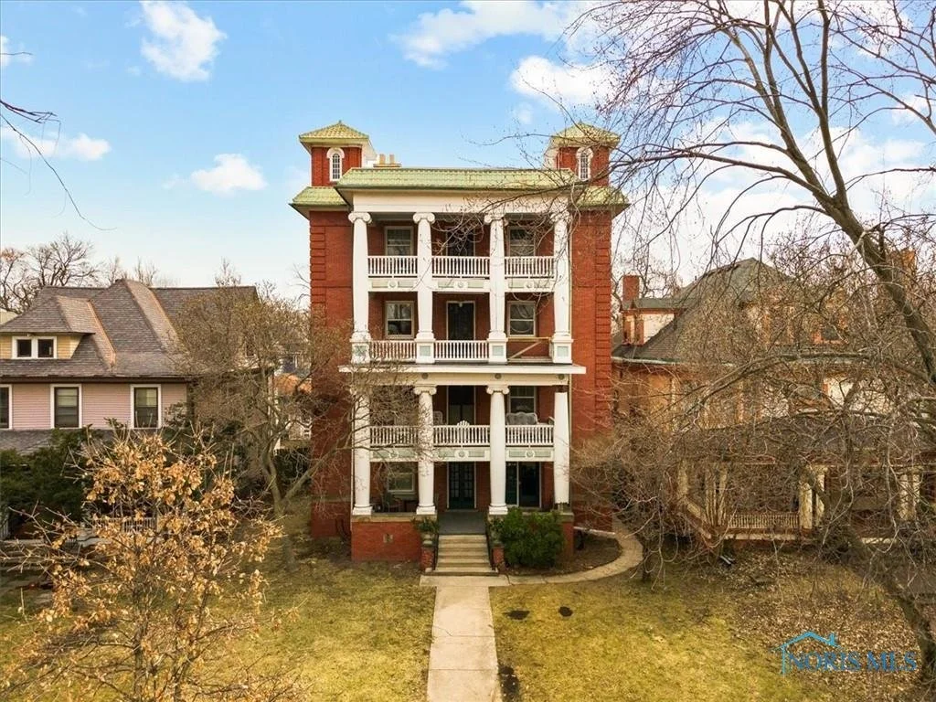 A Fourplex in Toledo, OH - $375,000