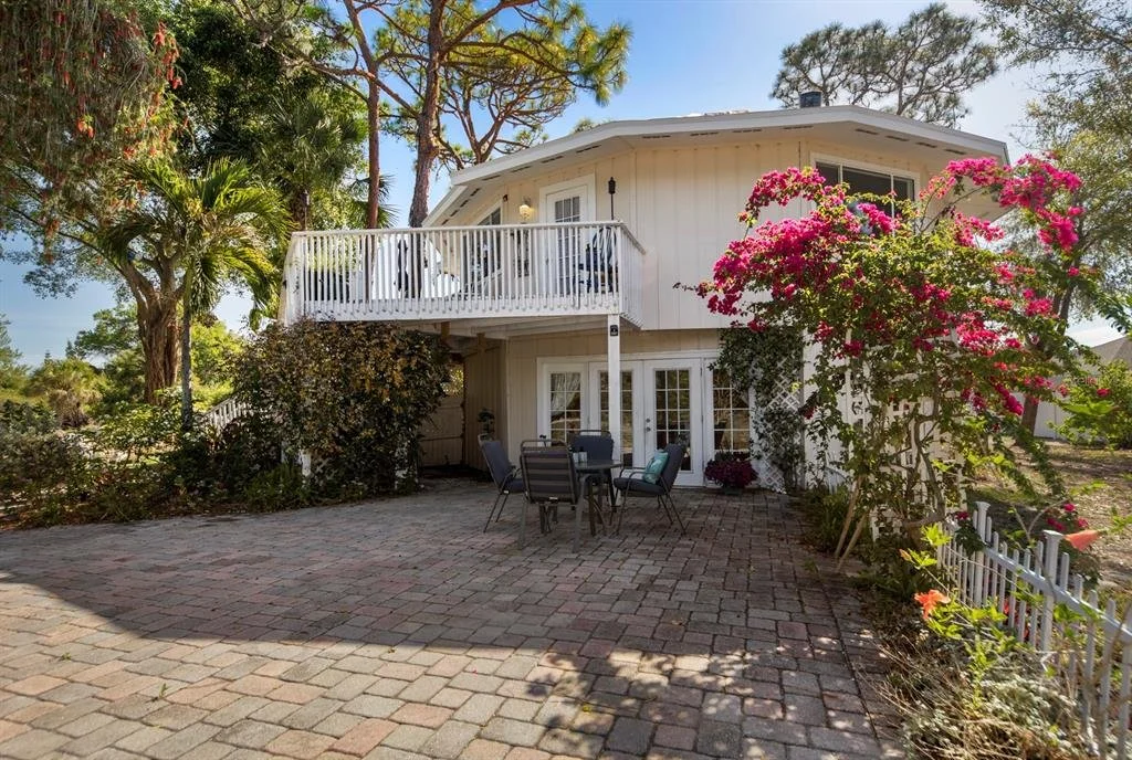 A Dodecagan House in Englewood, FL - $425,000