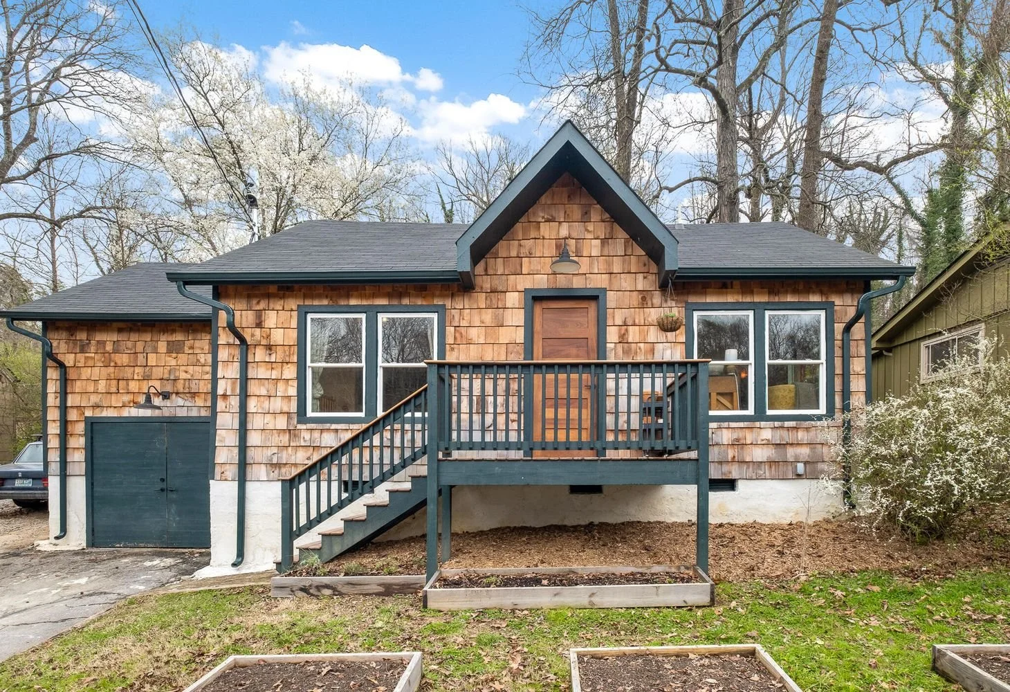 A Cute Little Home in Chattanooga, TN - $240,000