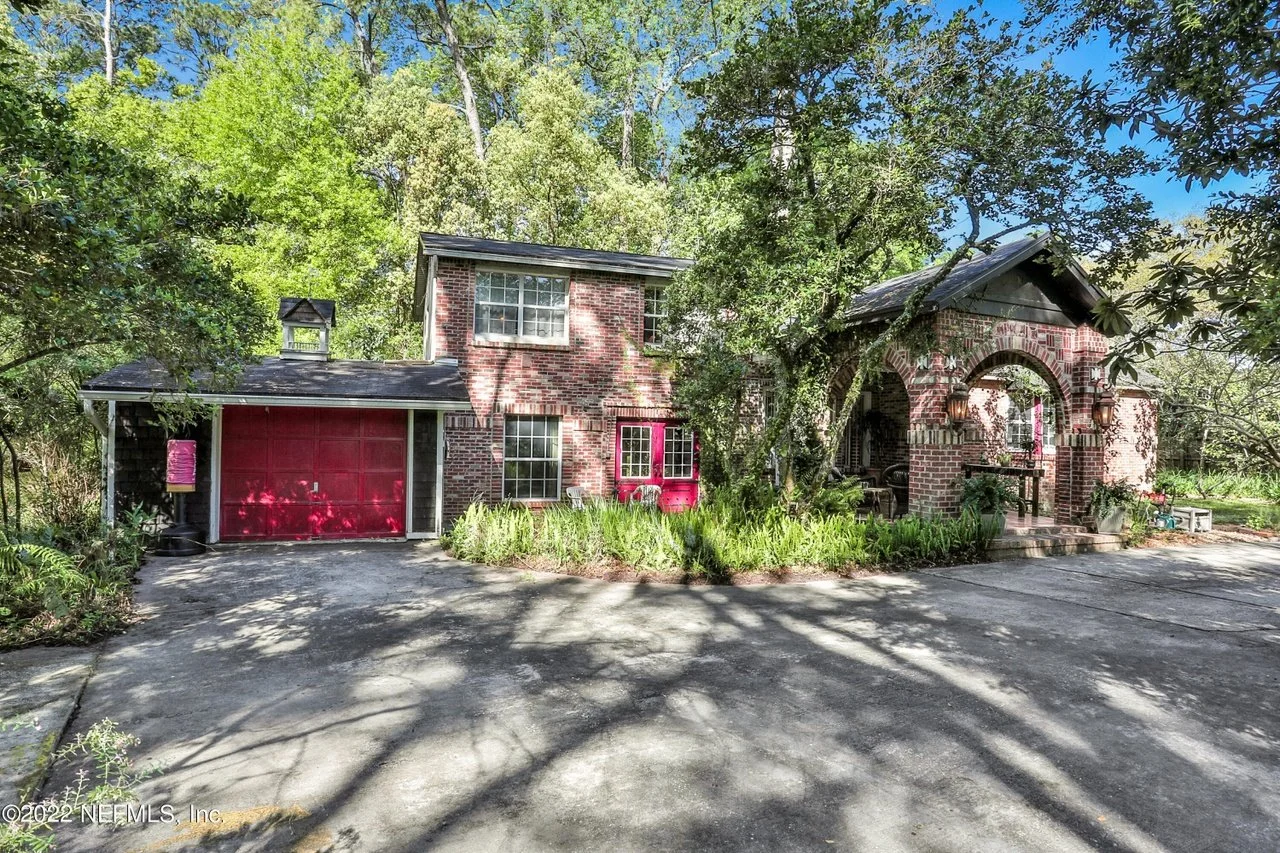 A Quirky Home in Jacksonville, FL - $390,000