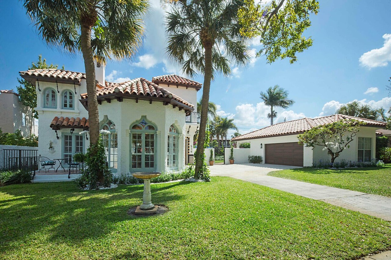 A John Volk Design in West Palm Beach - $2,200,000