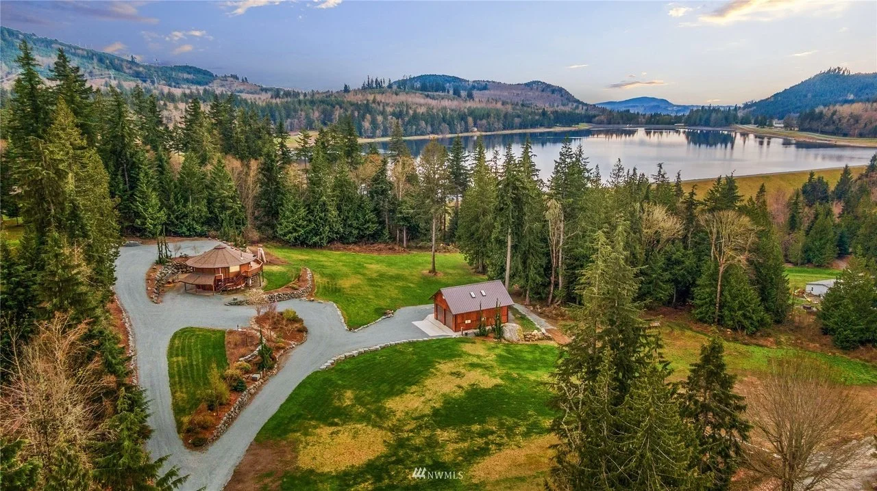 Over 4 Acres in Sedro Woolley, WA - 800,000