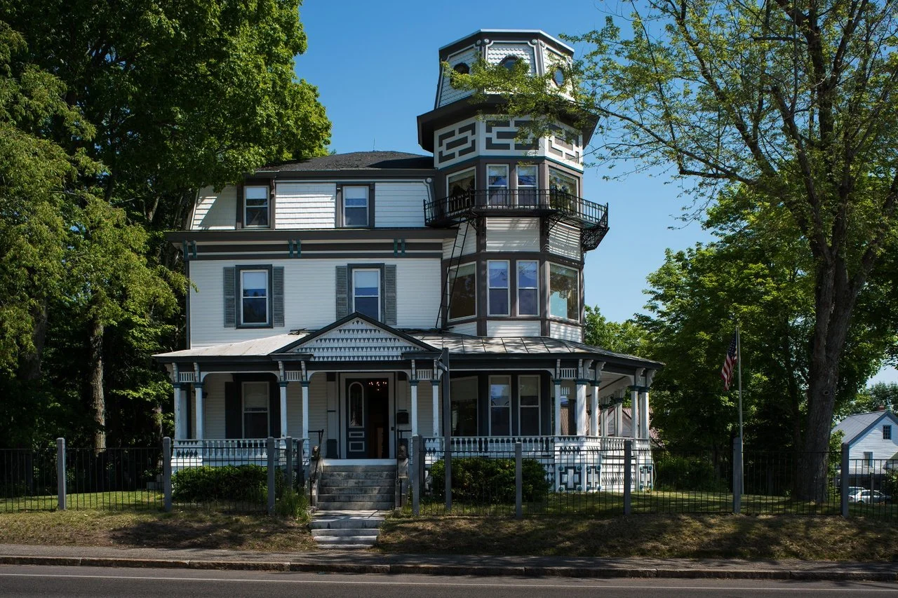 An 1800's Mansion in Richmond, ME - $725,000