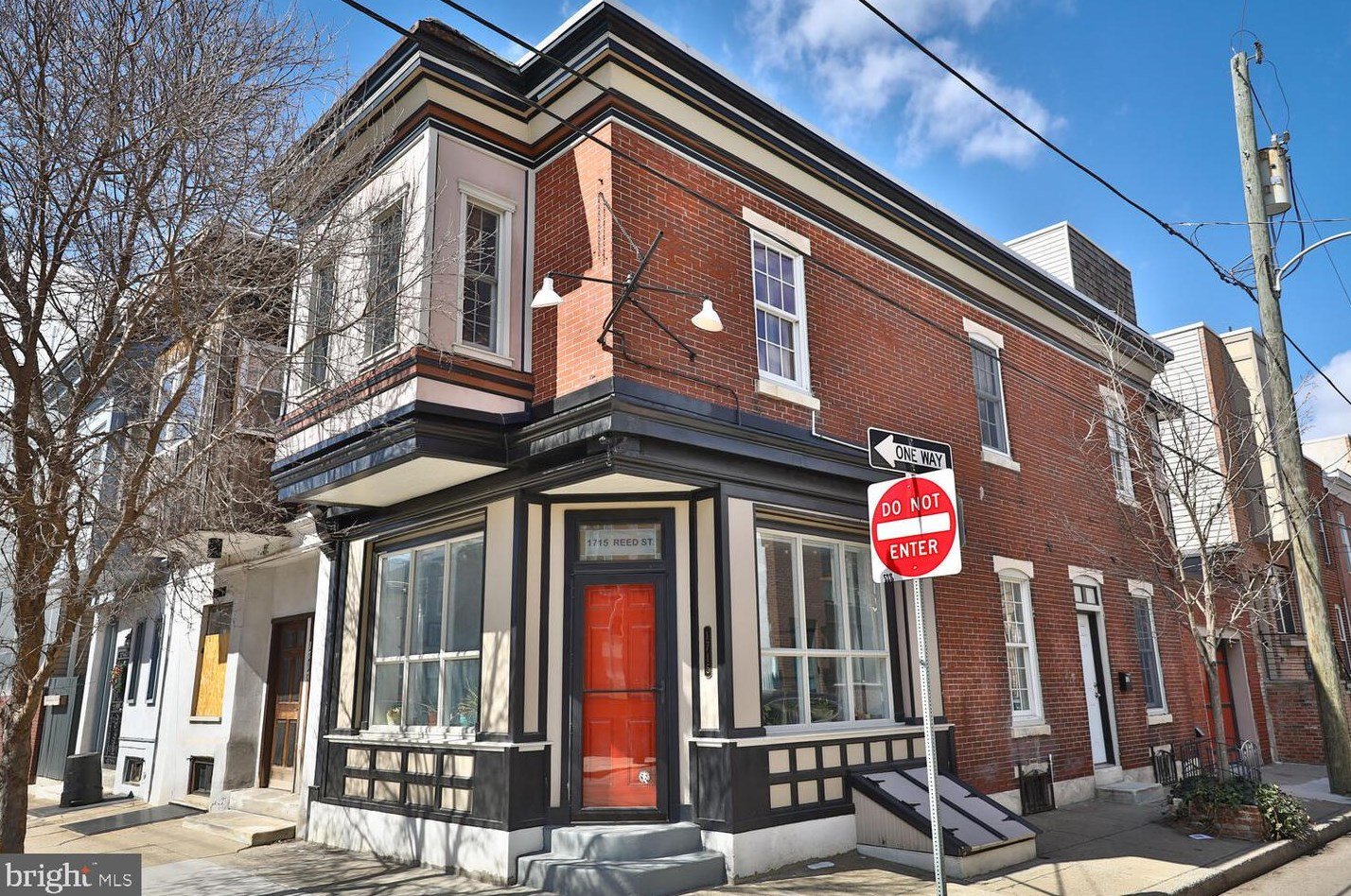Scoop Up This Former Ice Cream Shop - $385,000