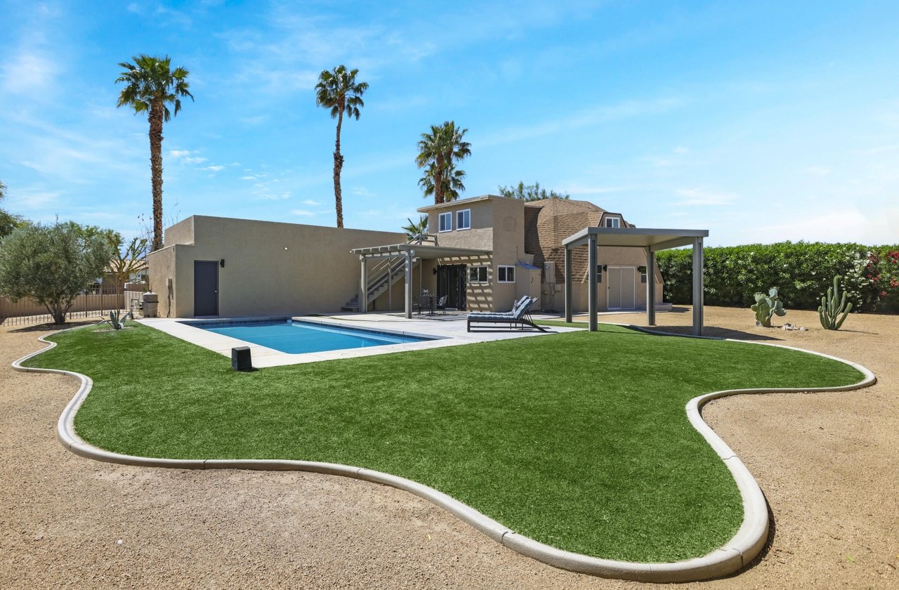 A Geodesic Home in Bermuda Dunes, CA - $799,000
