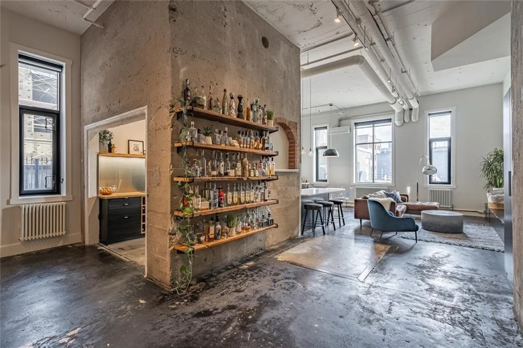 A Condo in the Former Imperial Tobacco Co Building - C$699,900