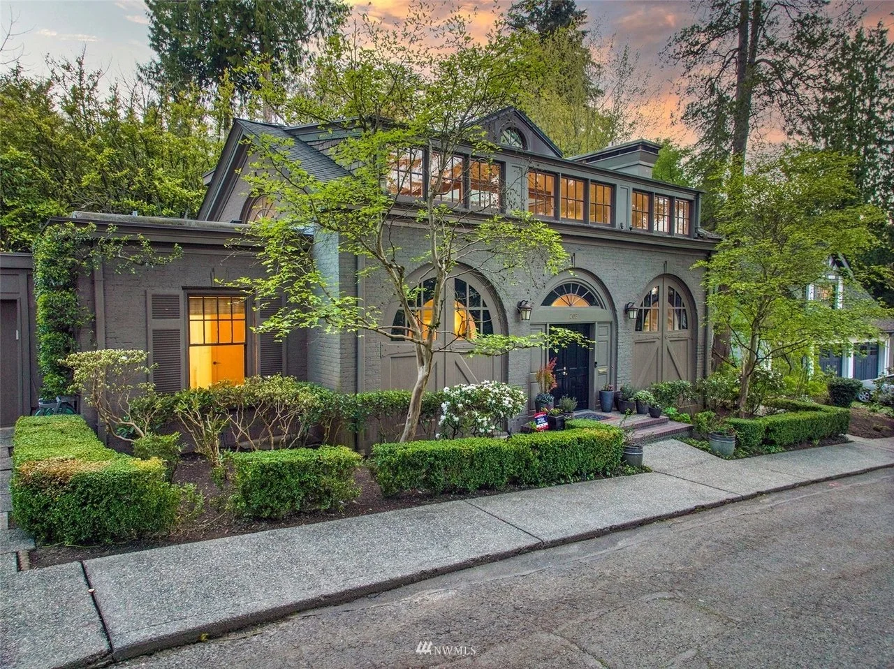 A 1913 Carriage House in Seattle - $2,395,000
