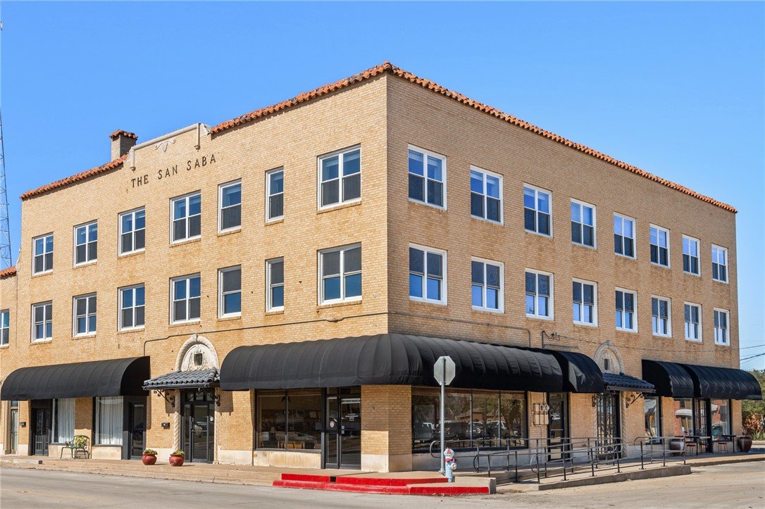 A Former Hotel in San Saba, TX - $1,984,000