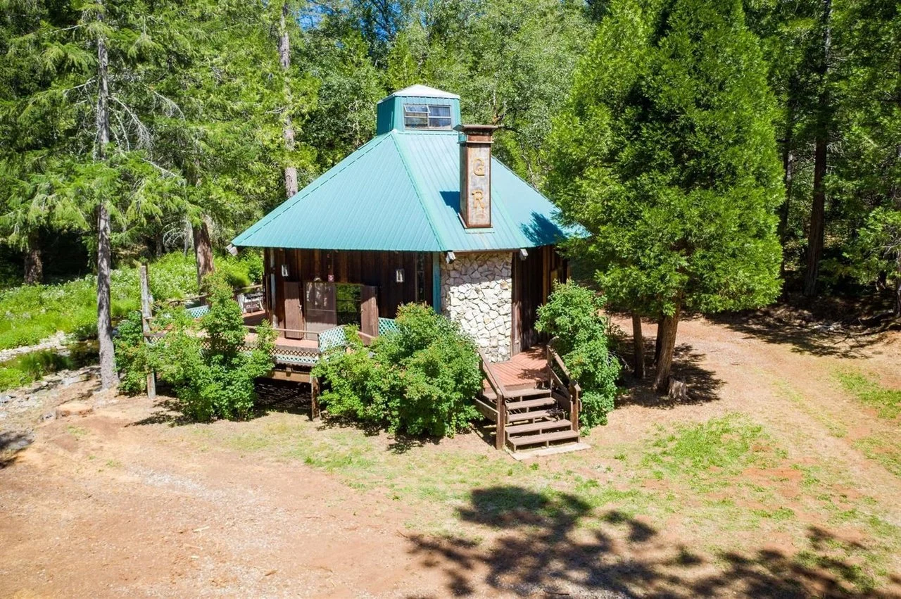 45 Acres in Mountain Ranch, CA - $695,000