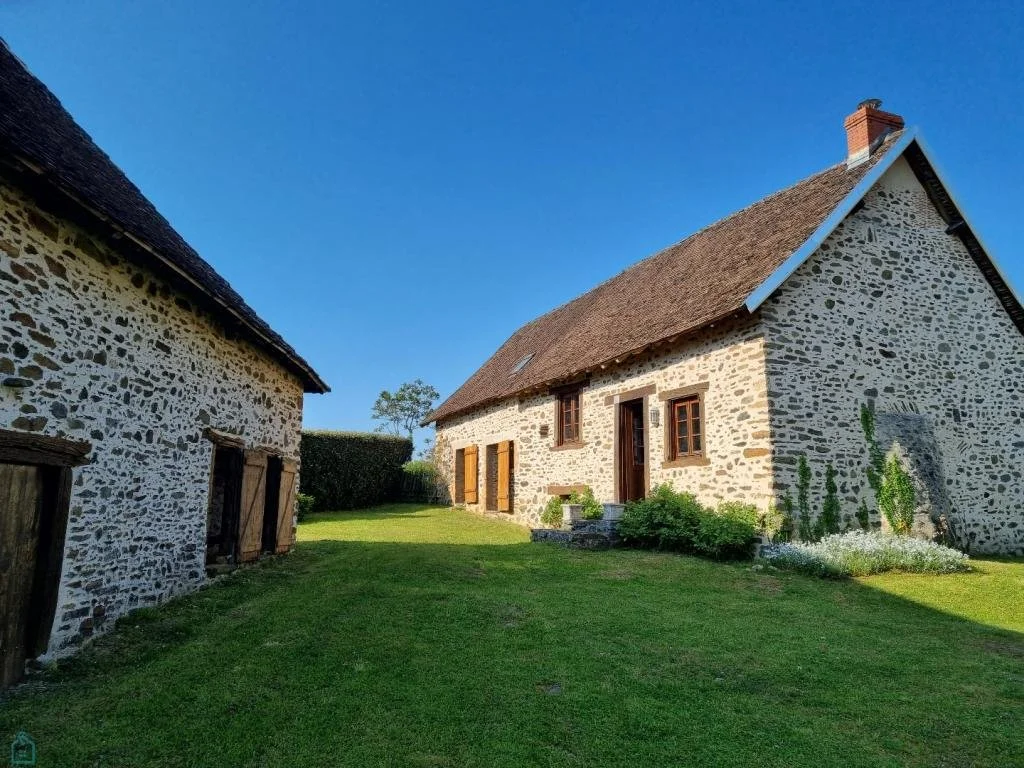 A Stone Home &amp; 2 Barns in France - €194,250