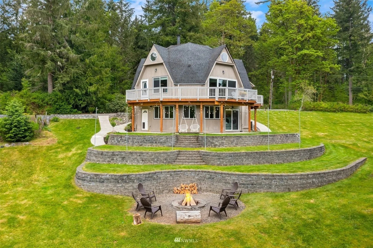 A Dome House on 5 Acres - $849,950