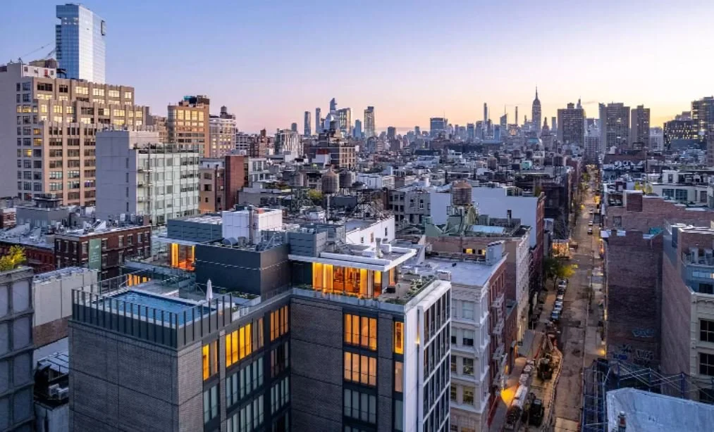NYC Penthouse With Private Rooftop Pool - $45Mil