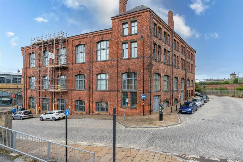 A Loft in the Worsdell House - £200,000