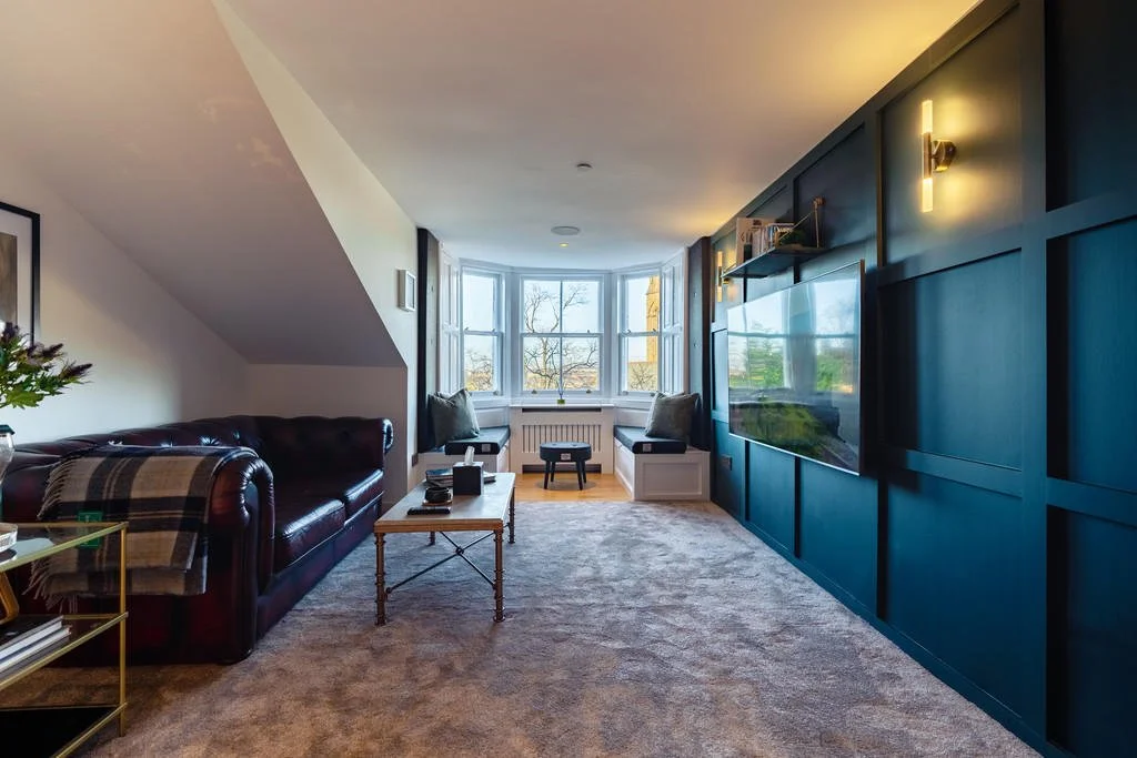 Jewel Tones in Glasgow - £175,000