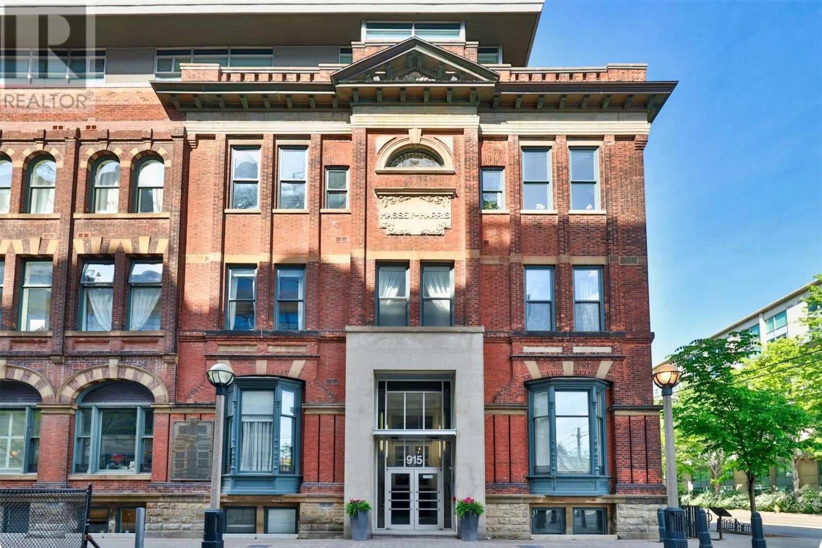 A Condo in a Former Manufacturing Plant in Toronto - C$579,000