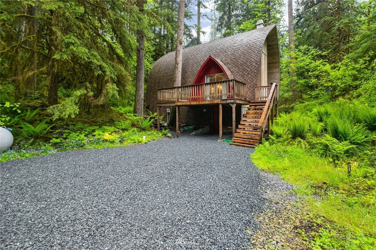 A Cabin in Deming, WA - $479,000