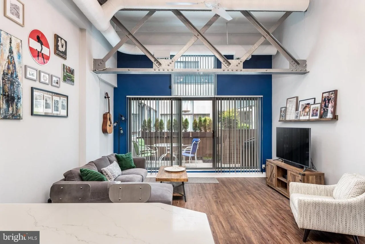 A Condo on Pier 3 in Philly - $249,000