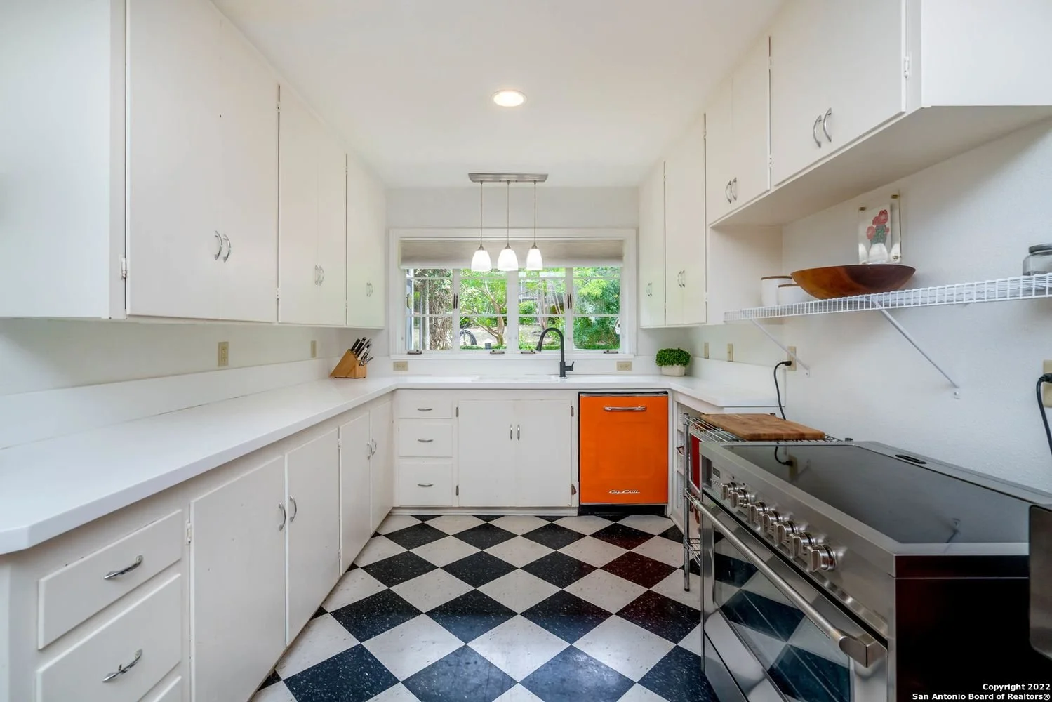 A MCM in San Antonio - $400,000