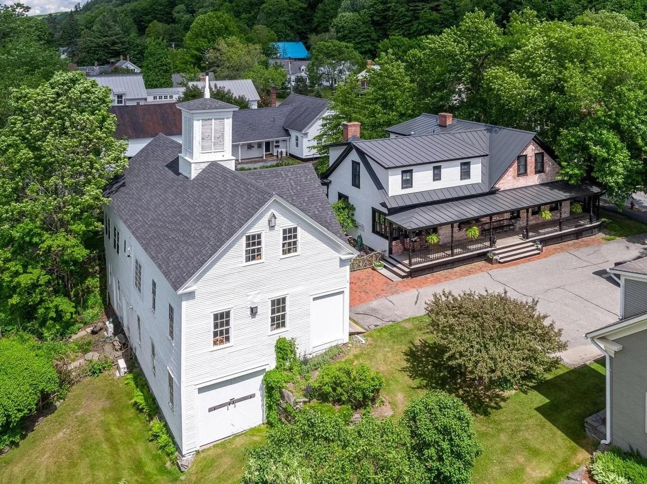 A House &amp; Barn in Stowe, VT - $2,595,000