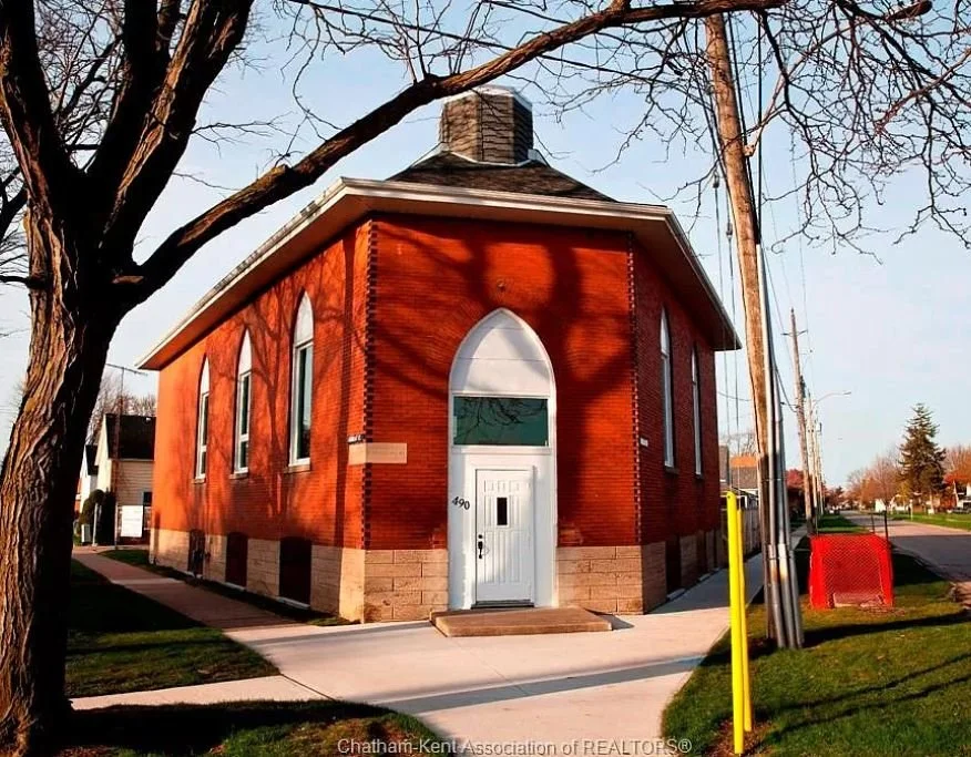 A Former Church in Chatham Kent, ON - C$289,900