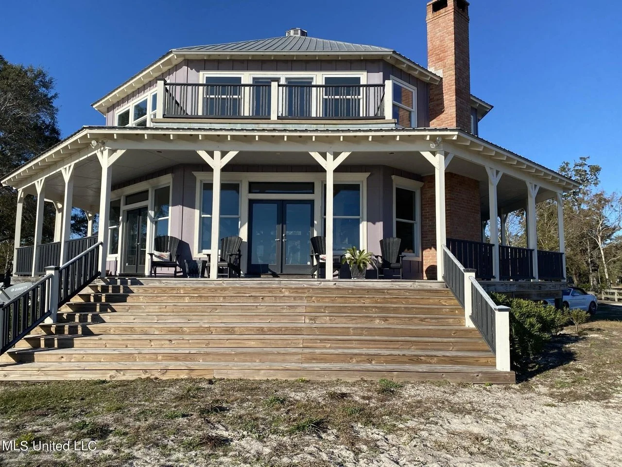 Over 2 Acres in Ocean Springs, MS - $875,000