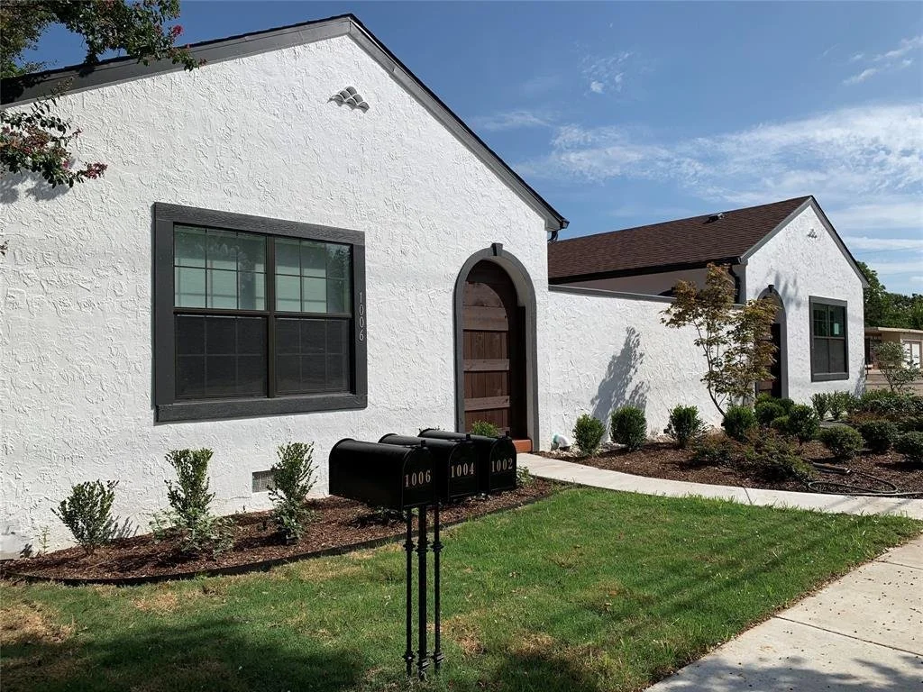 A Triplex in Corsicana, TX - $425,000