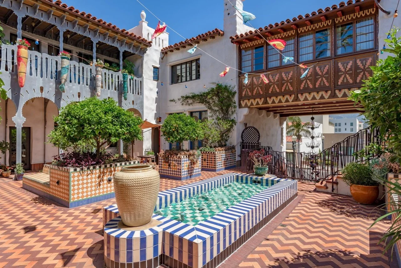 A Condo at El Andaluz by Jeff Shelton - $2,850,000
