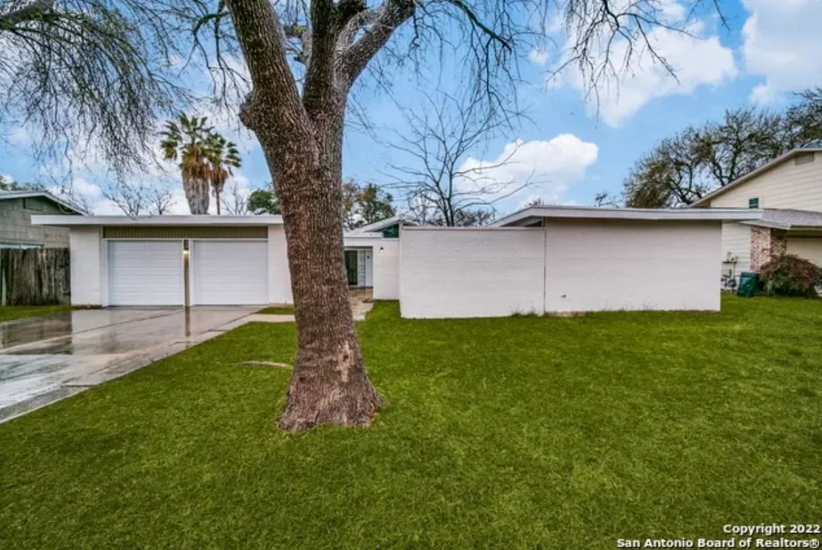 A Courtyard Home in San Antonio - $219,000