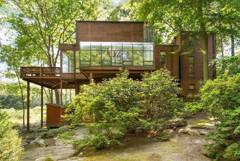 A Wayne Andersen Design in Lexington, MA - $950,000