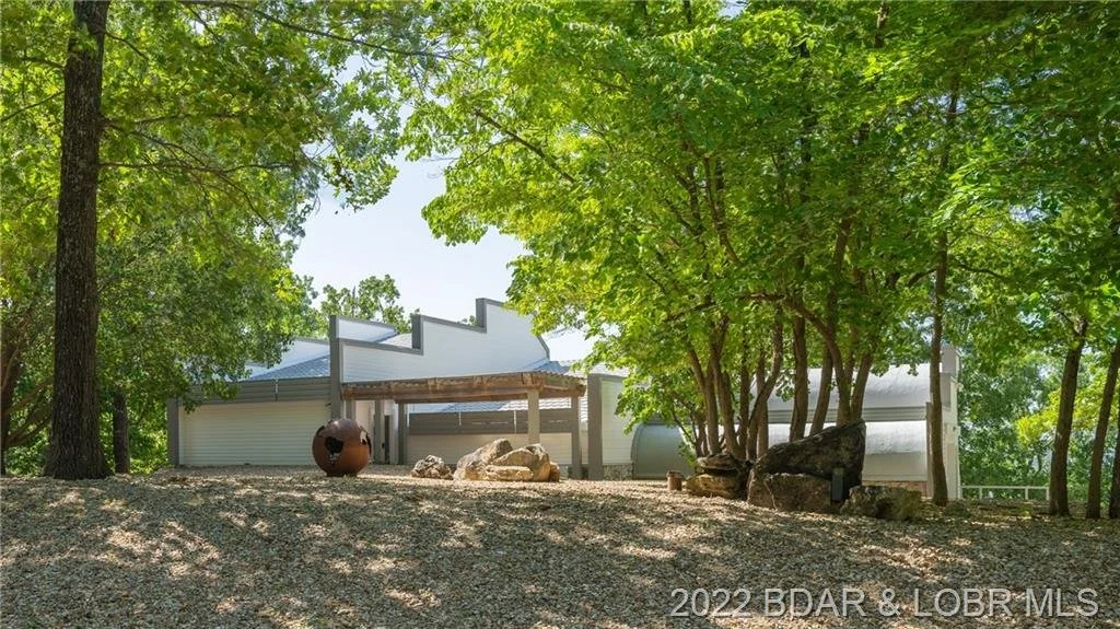 Over 3 Acres in Camdenton, MO - $350,000