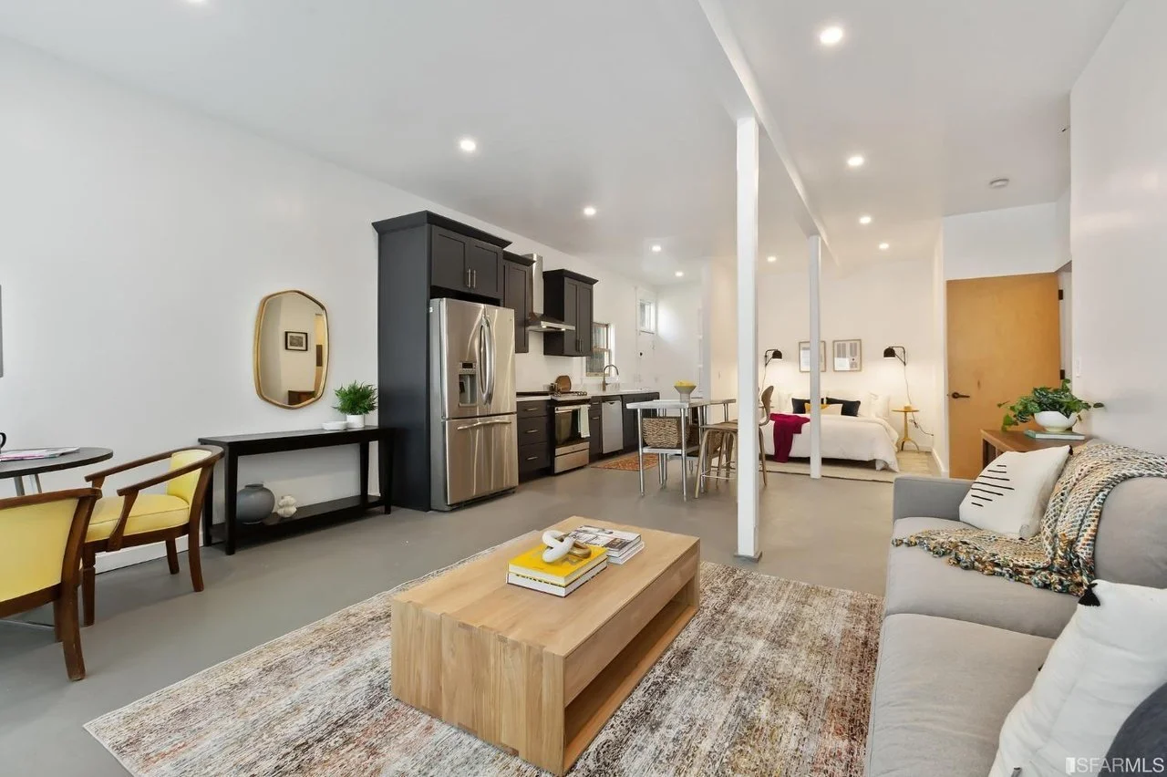 Live/Work Space in Oakland, CA - $675,000