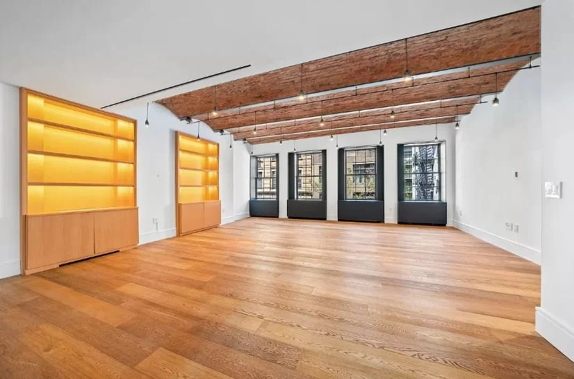 A Condo in the Former Schumacher &amp; Ettinger Lithography Studio