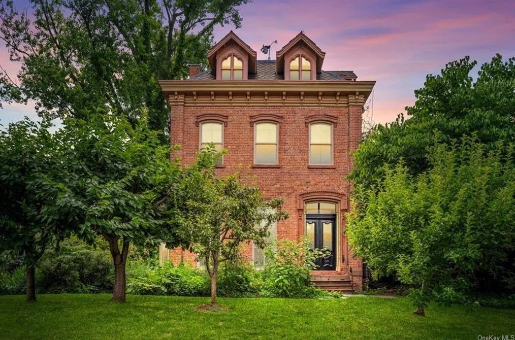 An 1862 Italianate in Newburgh, NY - $800,000