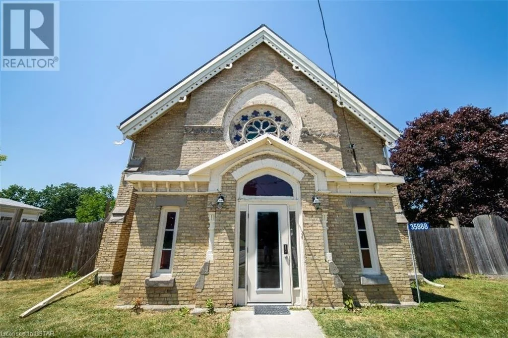 A Reno Project in Southwold, ON - C$499,900