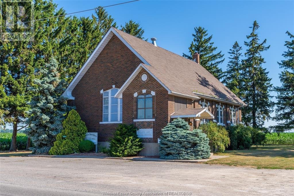 A Church in Chatham Kent, ON - C$170,000