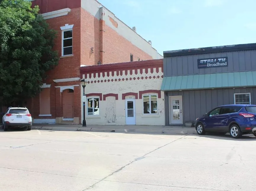 Neligh, NE - $40,000