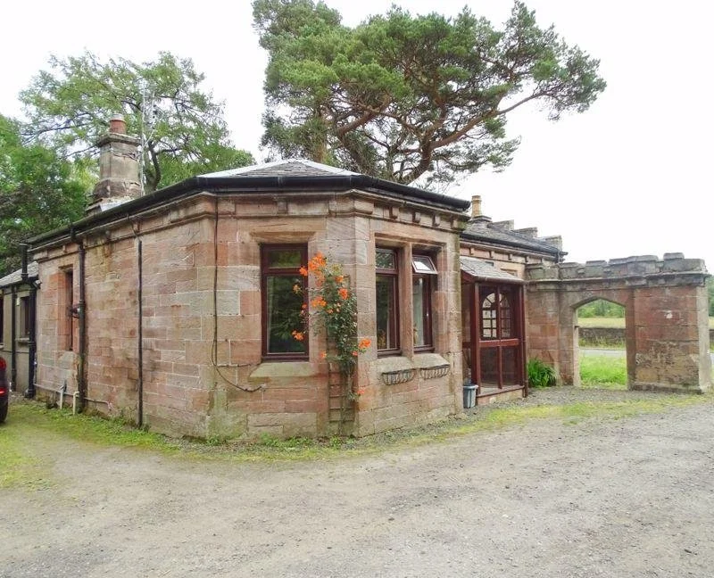 Making an Entrance in Scotland - £189,995
