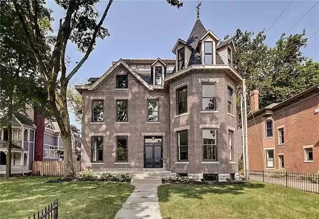 5 Units &amp; a Single Family Home in Indy - $2,490,000