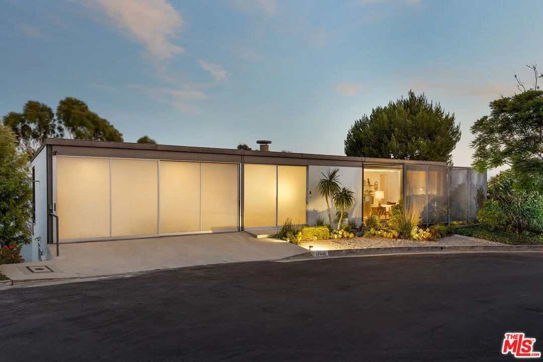 A Pierre Koenig Design in Pacific Palisades, CA - $4.5Mil